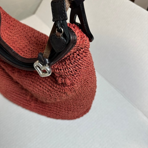 Brighton Terracotta Woven Straw Heart Shoulder Bag Leather Trim Silver Hrt Charm - Picture 12 of 12
